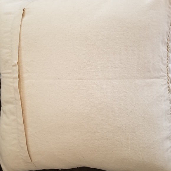 LAST ONE Hand Woven Natural Fringe pillow cover - Picture 4 of 4